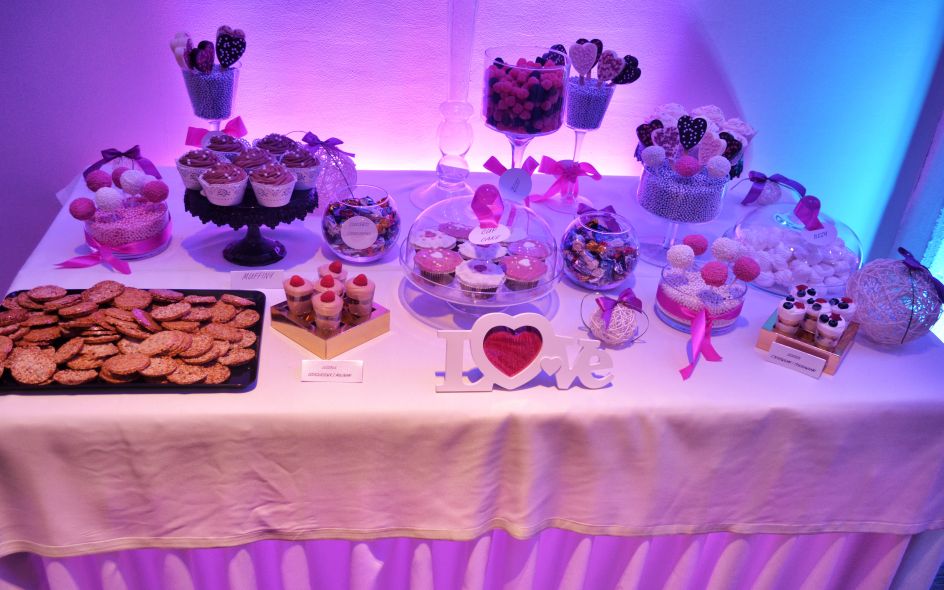 Stoły słodkości - wesela, komunie, urodziny, imprezy firmowe