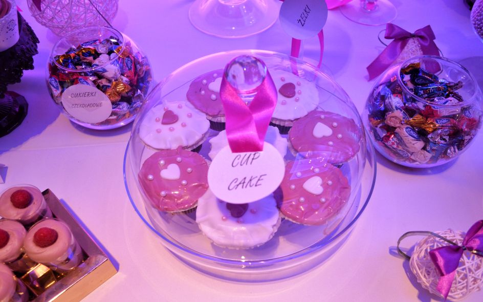 Stoły słodkości - wesela, komunie, urodziny, imprezy firmowe
